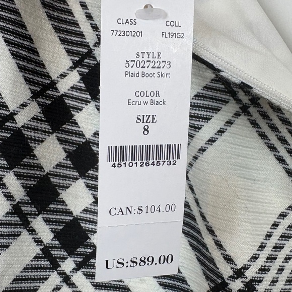 White House Black Market Ecru/Black Plaid Boot Pencil Mini Skirt NWT - Picture 4 of 14